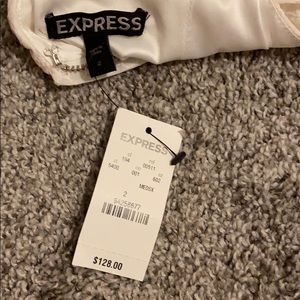 🍑 5 FOR $25 SALE Express Dress